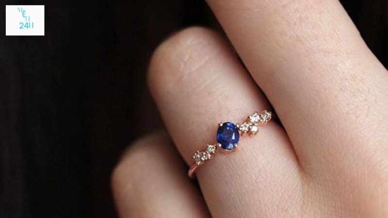 Nhẫn sapphire xanh dương